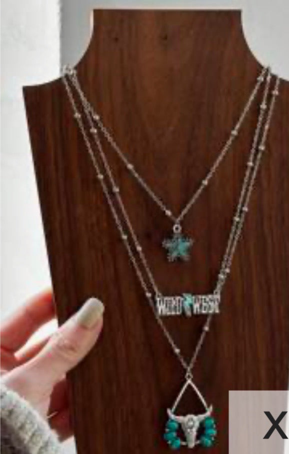 Burnished Silver Western Style Faux Turquoise Pendant Necklace