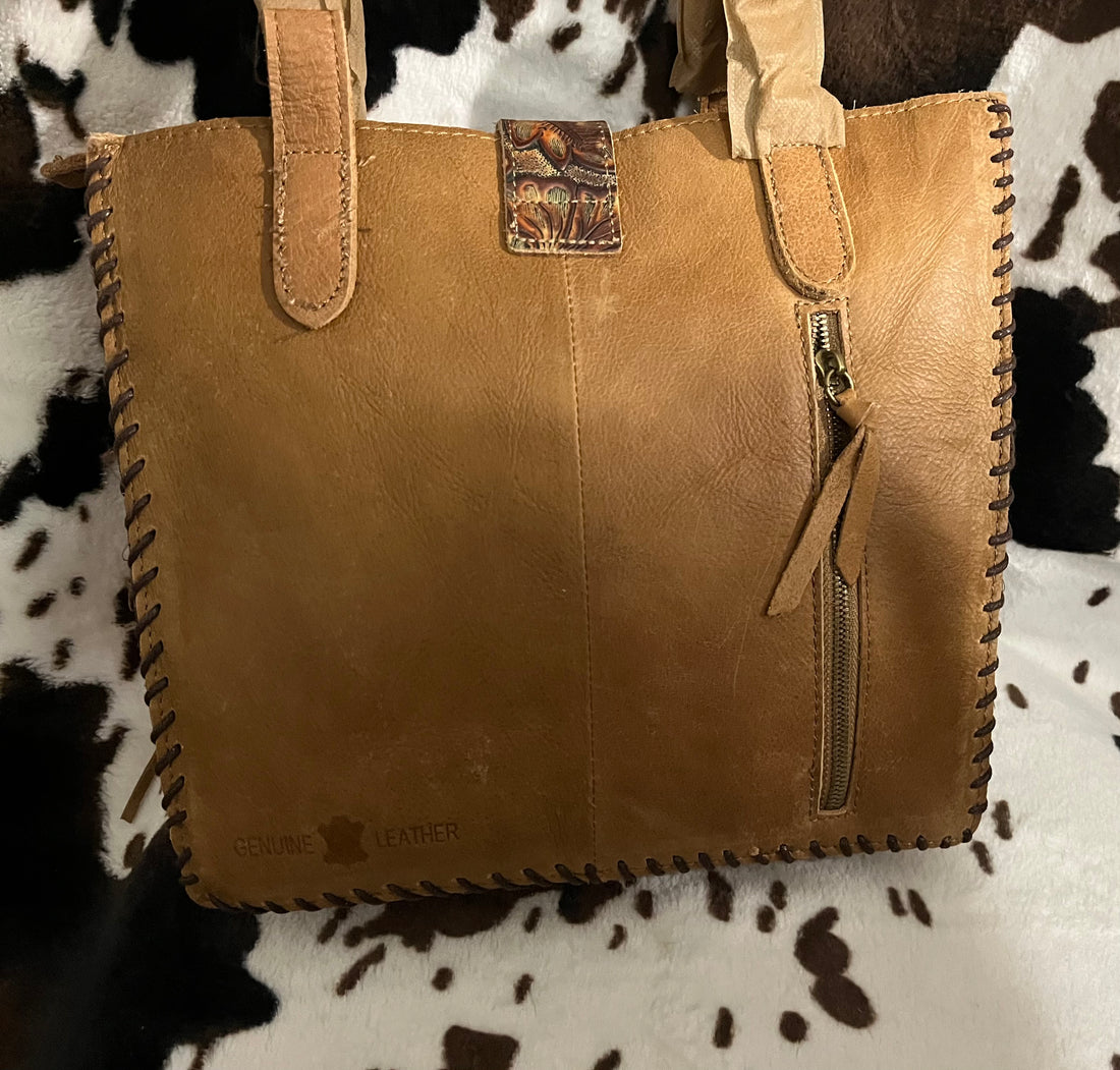 BUCKLE COWHIDE LEATHER BROWN PURSE