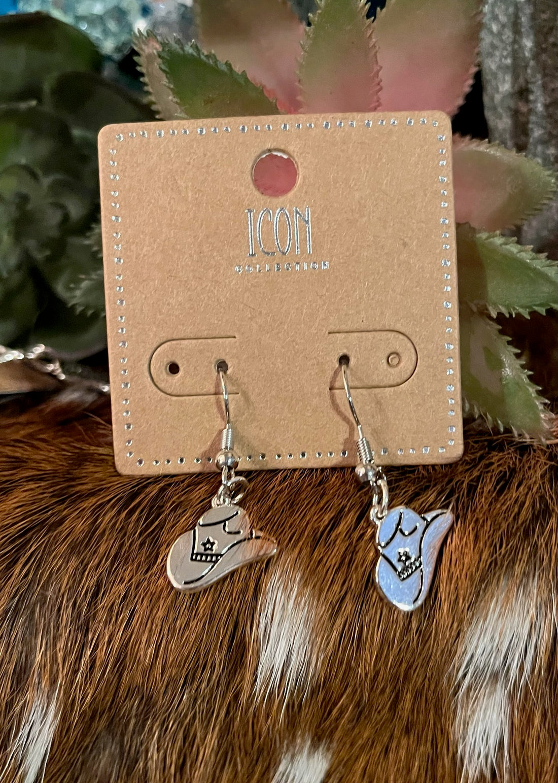 Western Style Small Silver Dangle Earrings