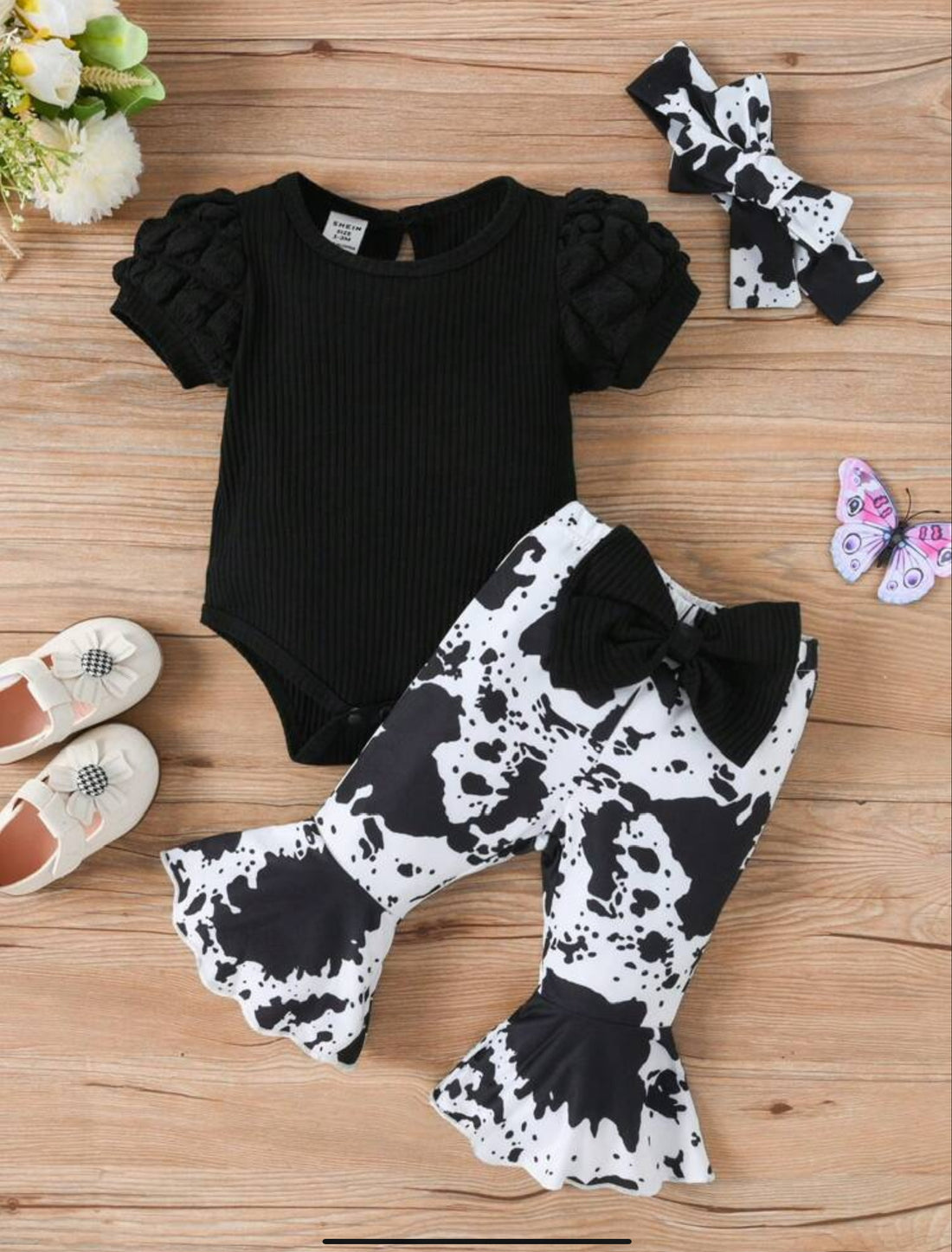 Baby Girl Bubble Sleeve Onesie with Printed Flare Pants and Hair Bow