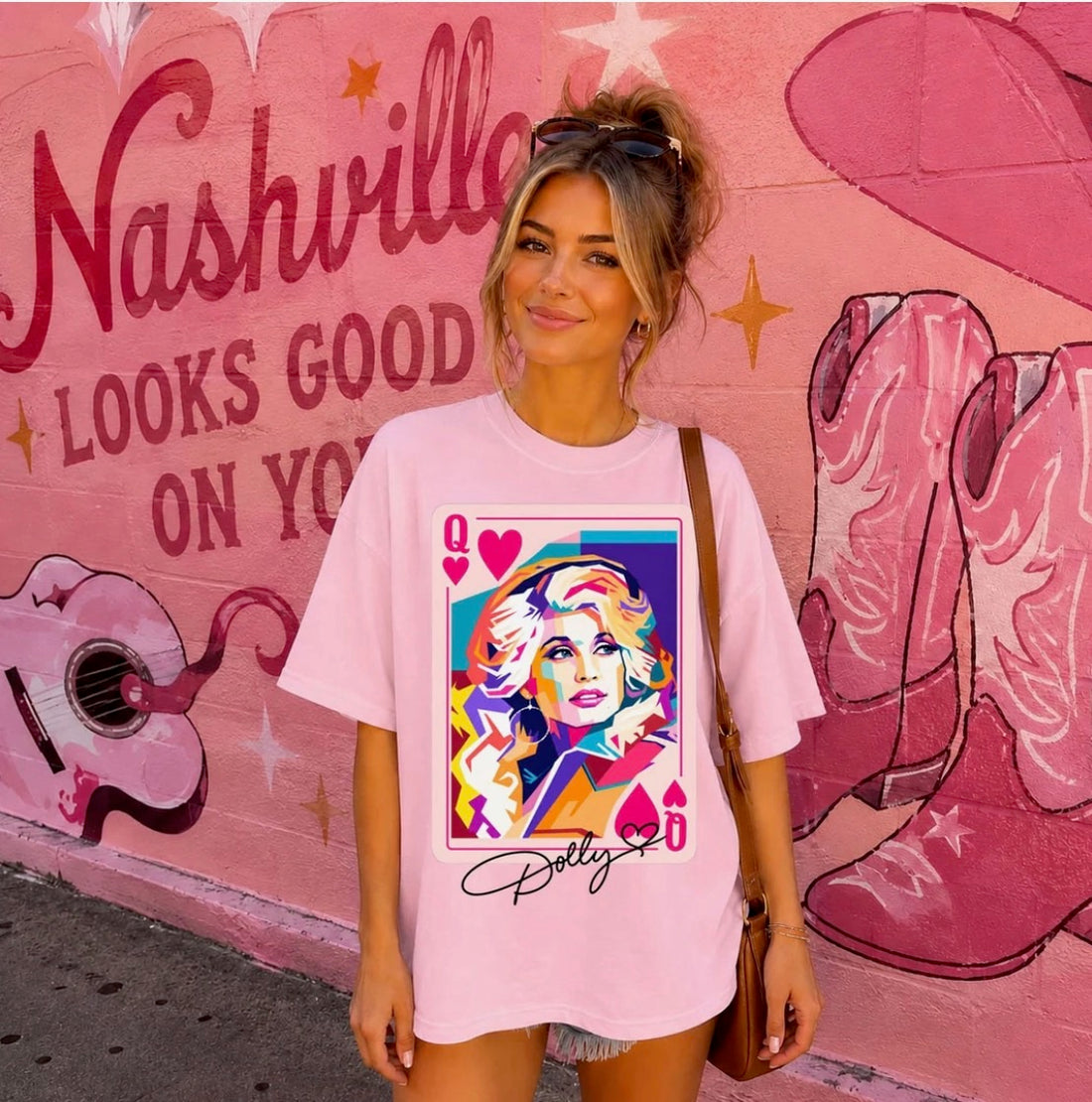 Retro Art Dolly Graphic Tee