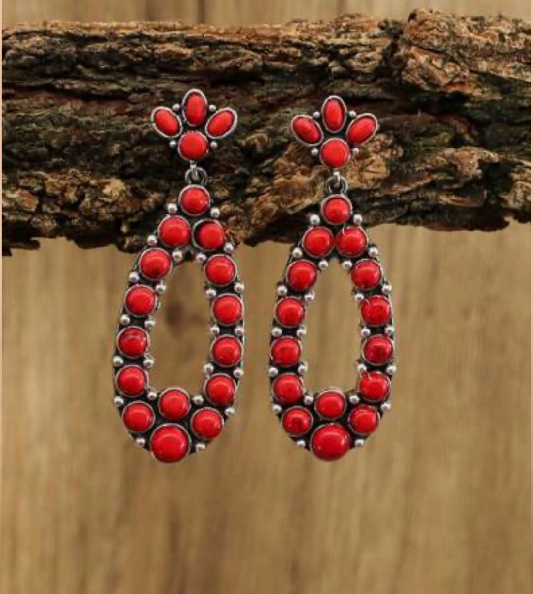 Water Droplet Cat Claw Dangle Earrings