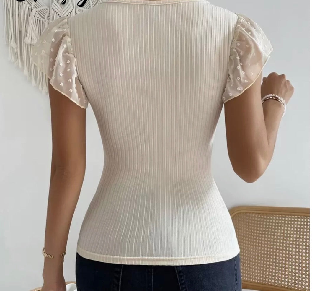Breezaya Swiss Dot Butterfly Sleeve Keyhole Top