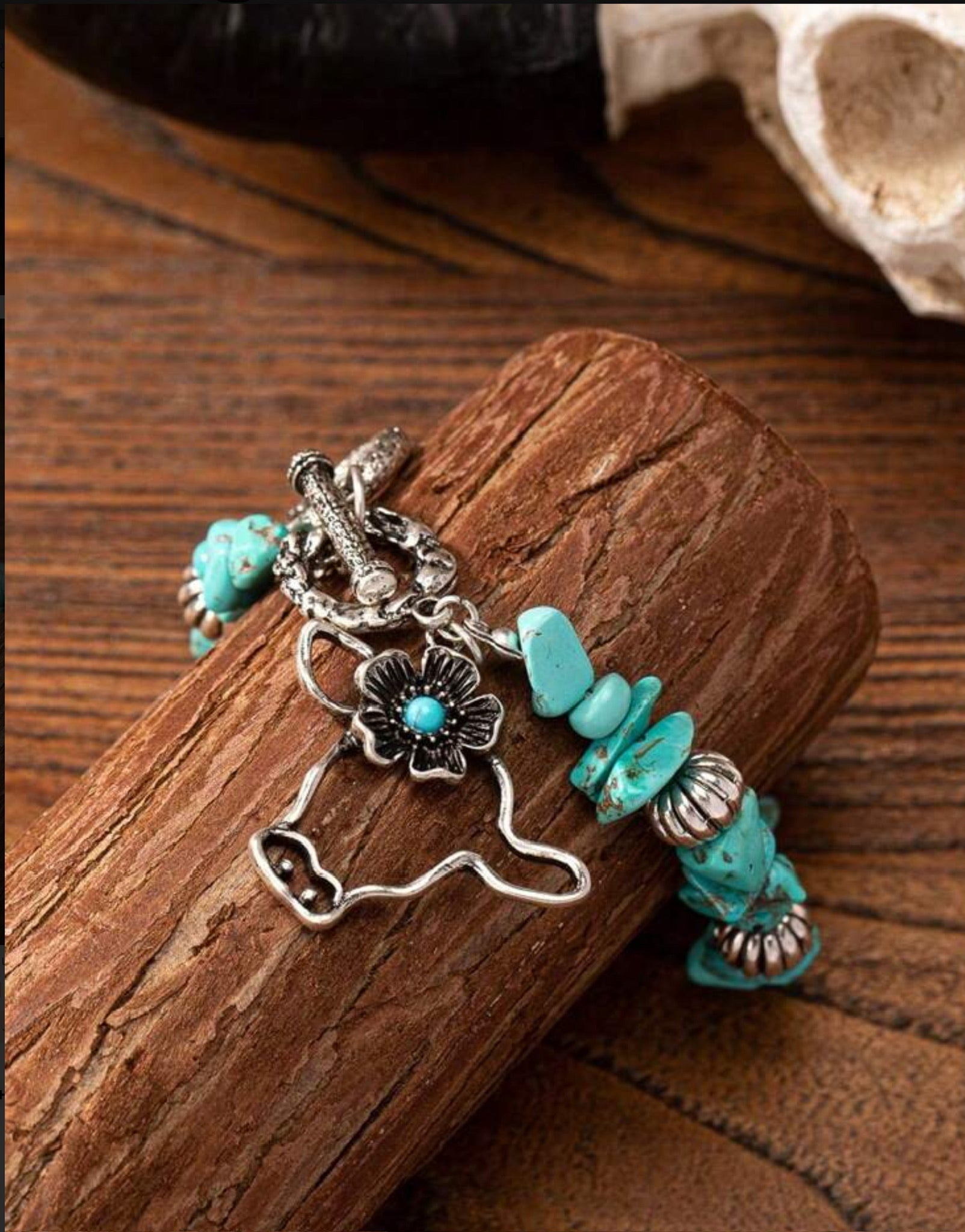Blue Turquoise Stone Beaded Bracelet with Cowhead Pendant