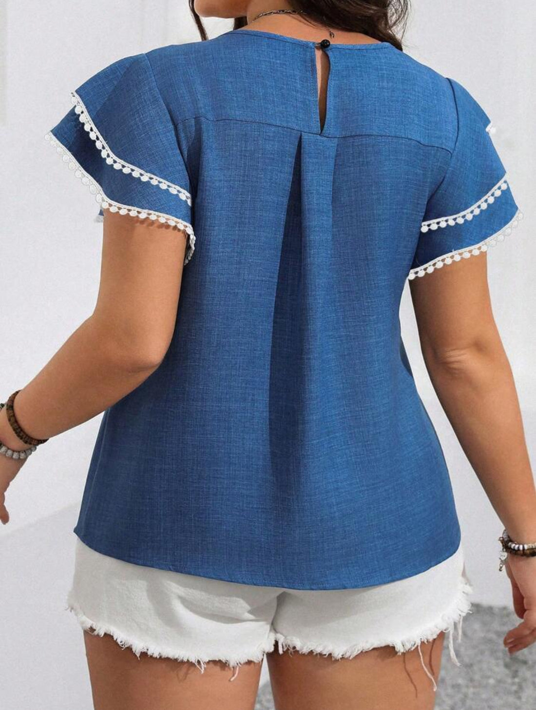 Lune Women’s Plus Size Blue Blouse with Ruffle Sleeves and White Trim
