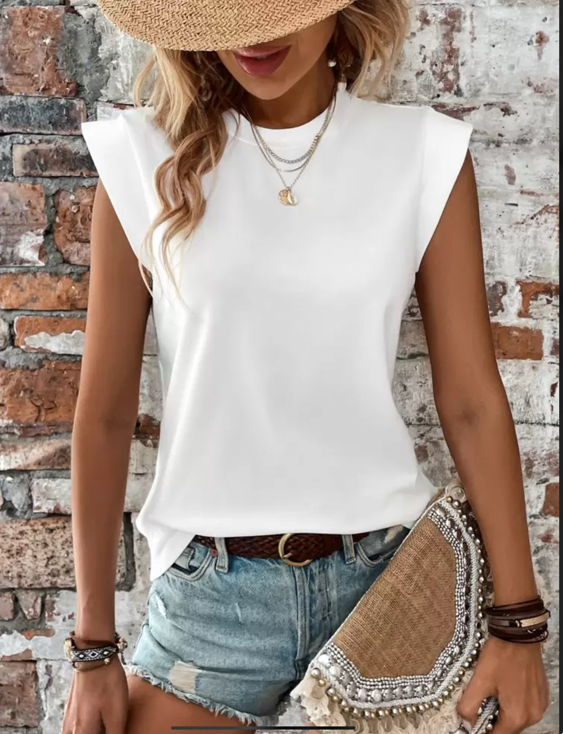 Breezaya Solid Round Neck Top