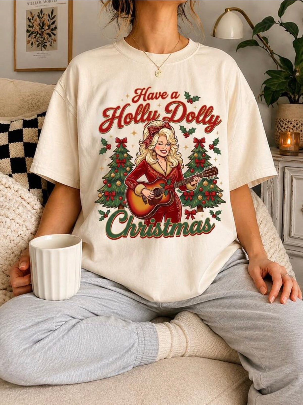 Holly Dolly Christmas Retro Tee