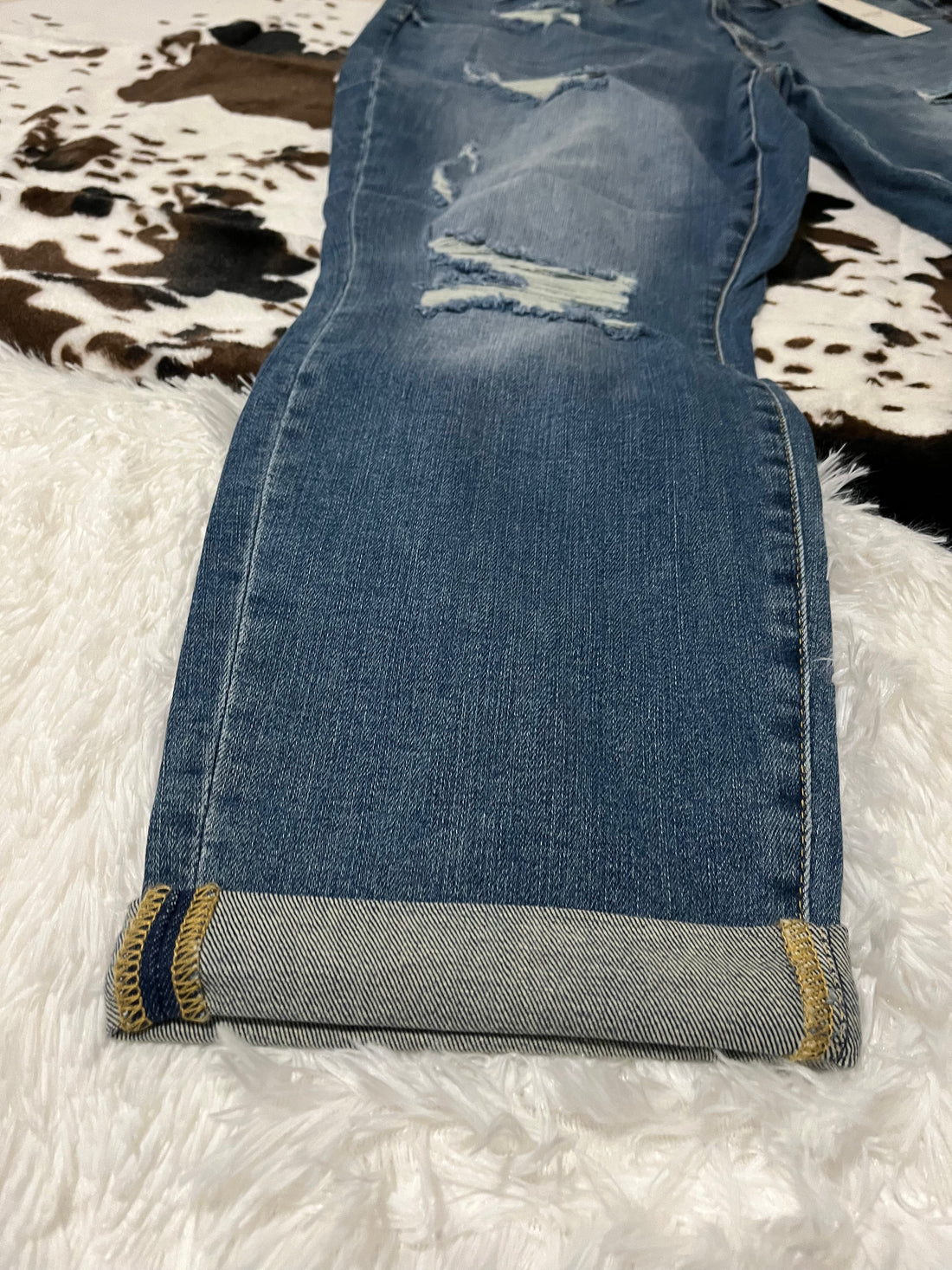 Judy Blue High Waist Distressed Boyfriend Jeans