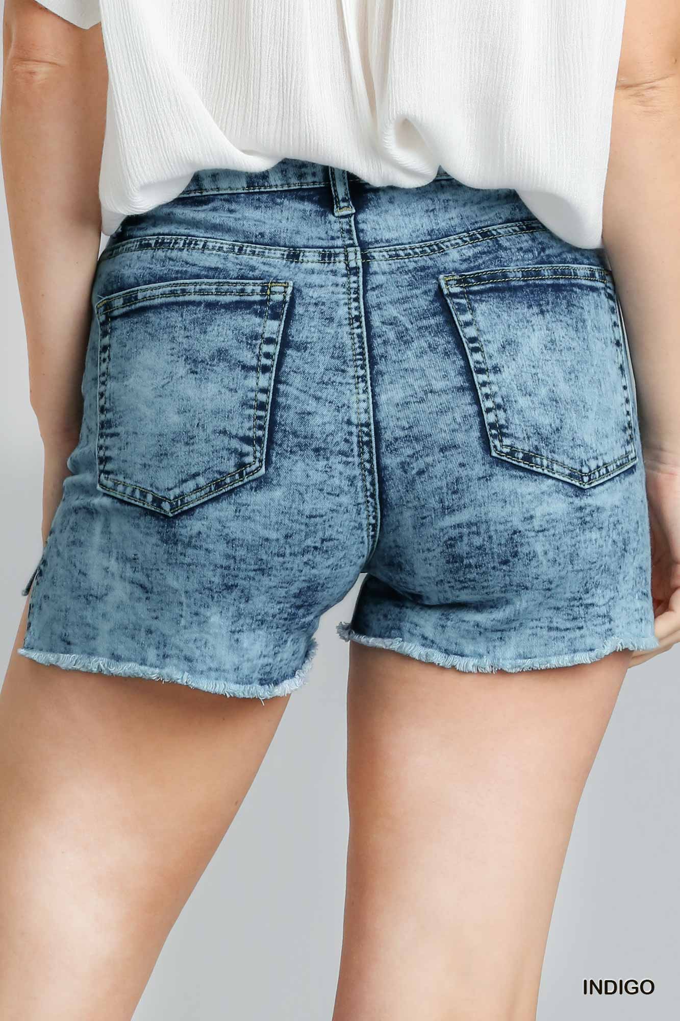 Umgee Bleach Washed 5 Pocket Stretch Denim Shorts