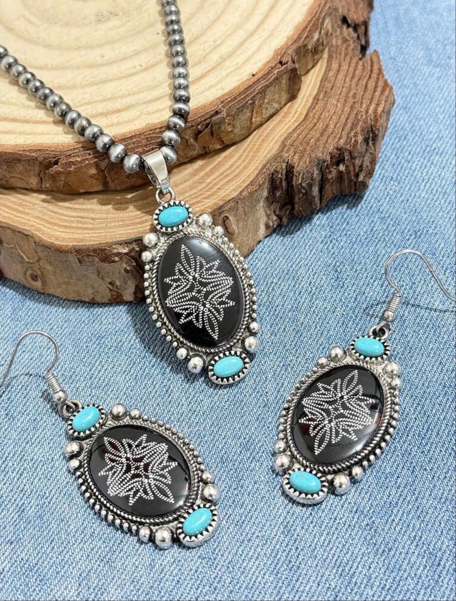 2pc. Whipstitch Pattern Pendant on Bead Necklace and Matching Earrings
