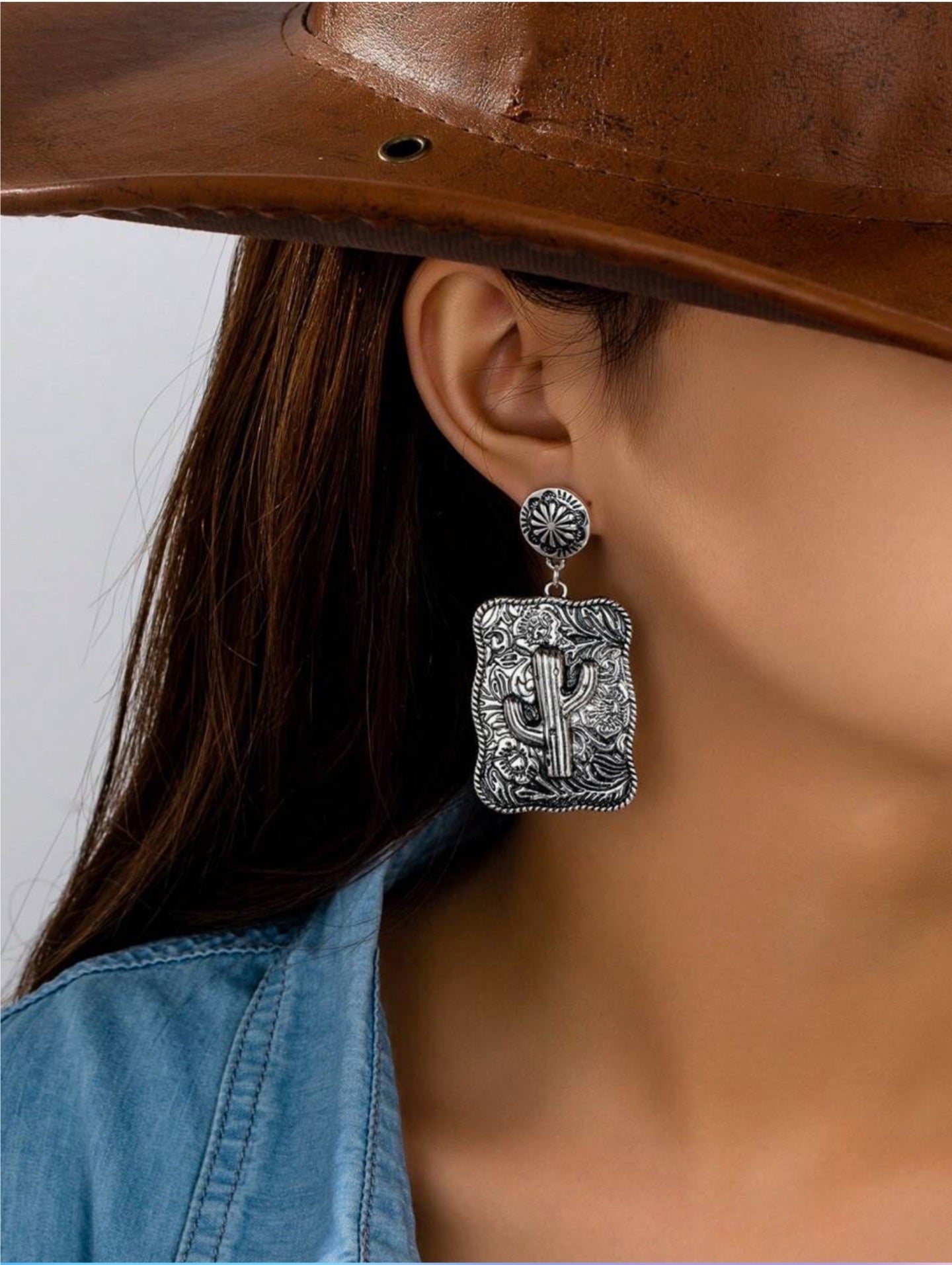 Vintage Retro Western Dangle Earrings
