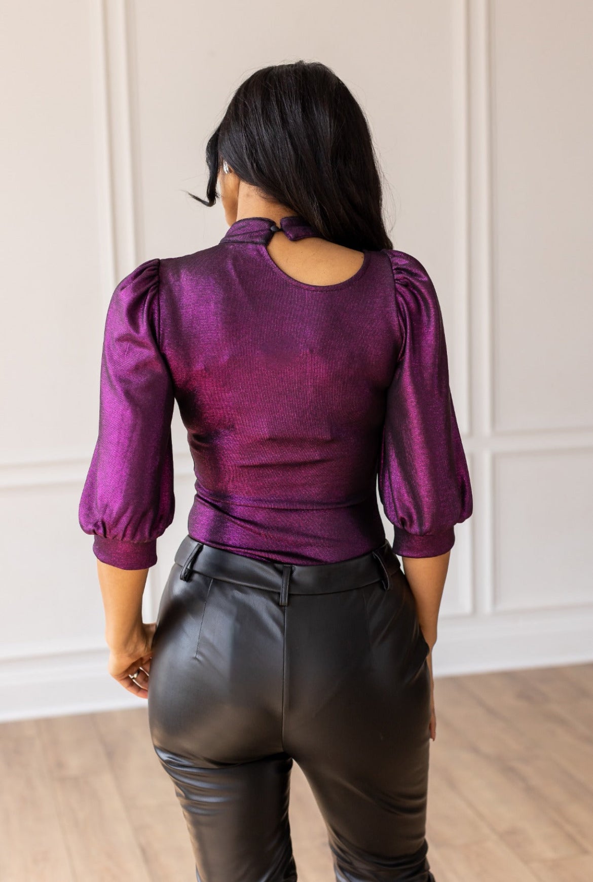 Chic Magenta Cutout and Puff Sleeve Bodysuit