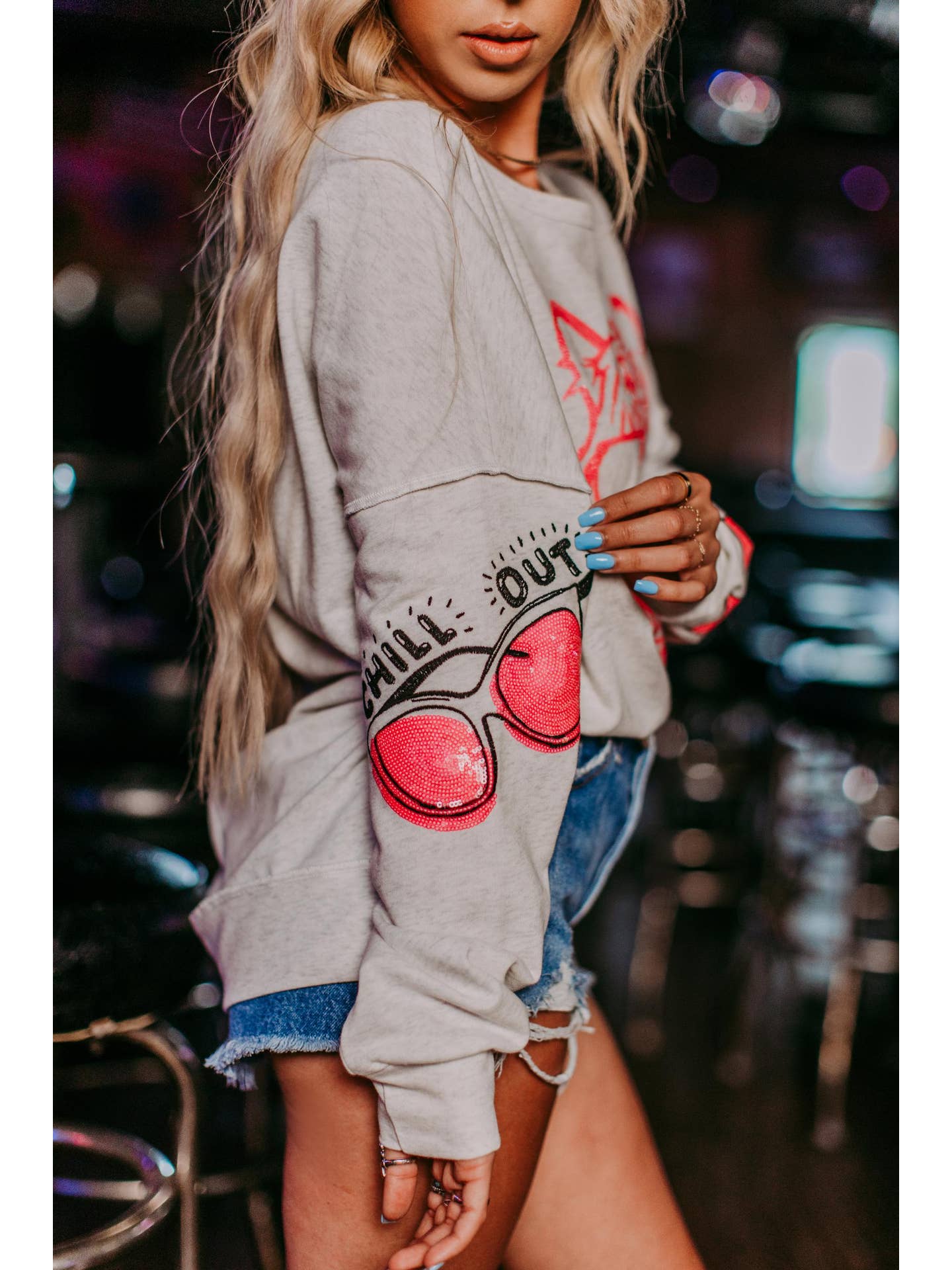 Chill out Tiger Sequin Embroidery Sweatshirt
