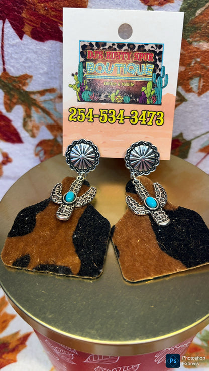 Western Themed Dangle Earrings