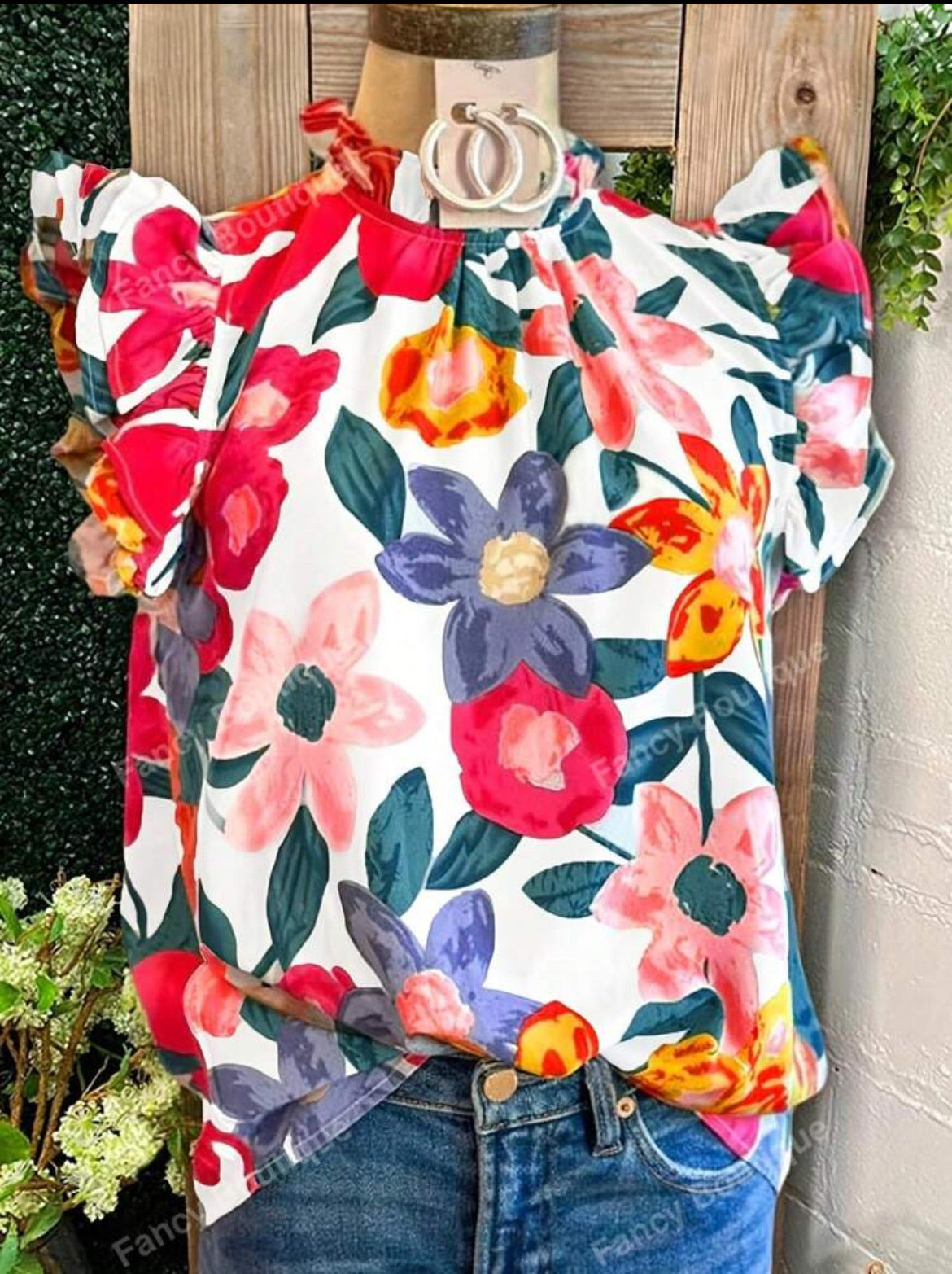 Women’s Spring and Summer French Style Blouse with Ruffled Collar and Sleeves