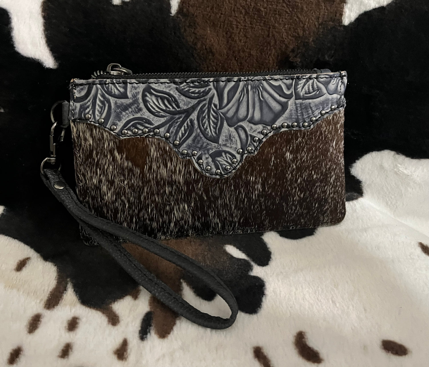 COWHIDE TOOLED  PHONE WALLET