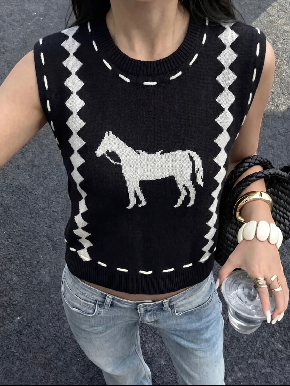 Lightweight Sleeveless Contrast Color Knit Western Vest