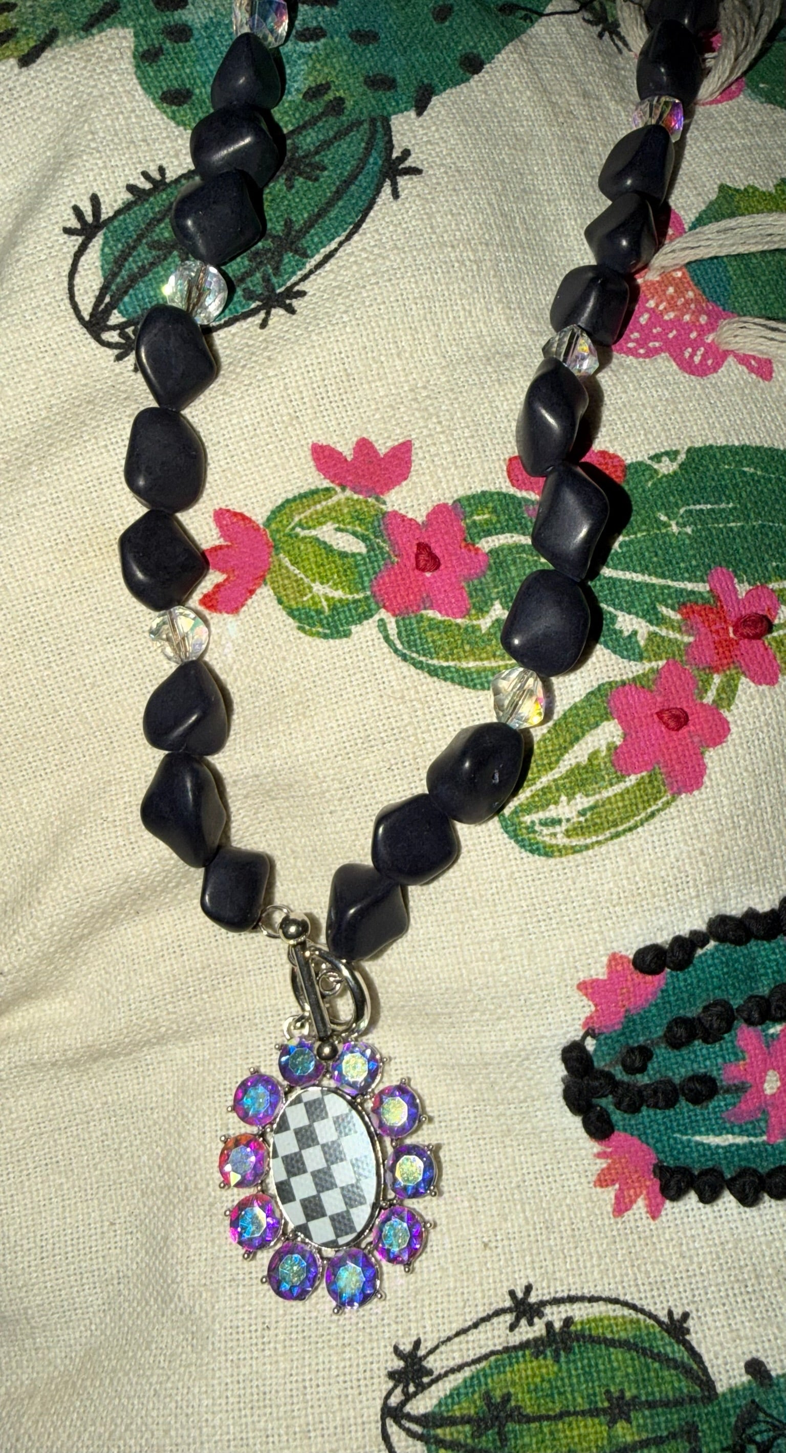 Black Checkered Rhinestone Pendant Necklace