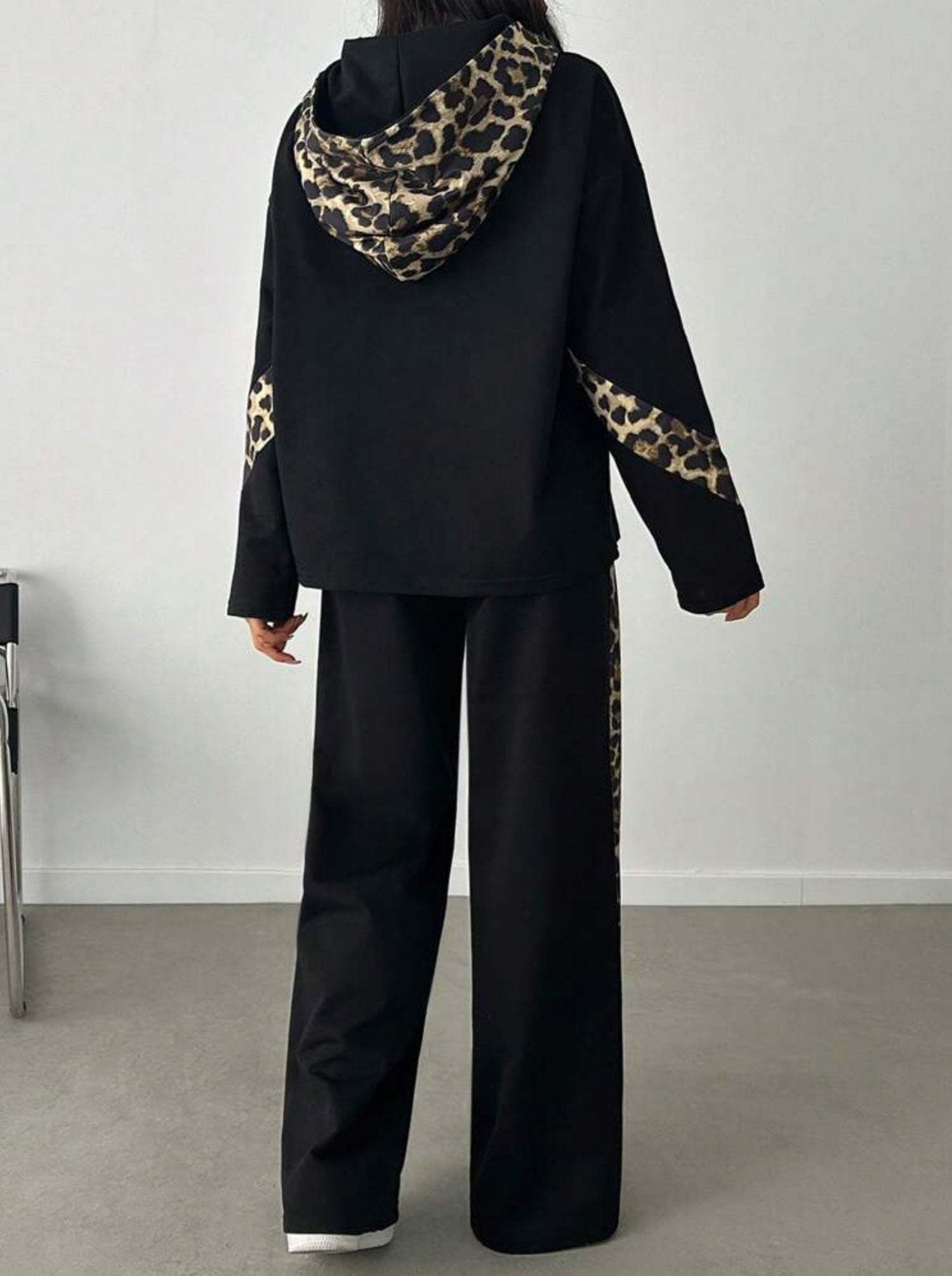 Leopard Chic 2 piece Outfit Set