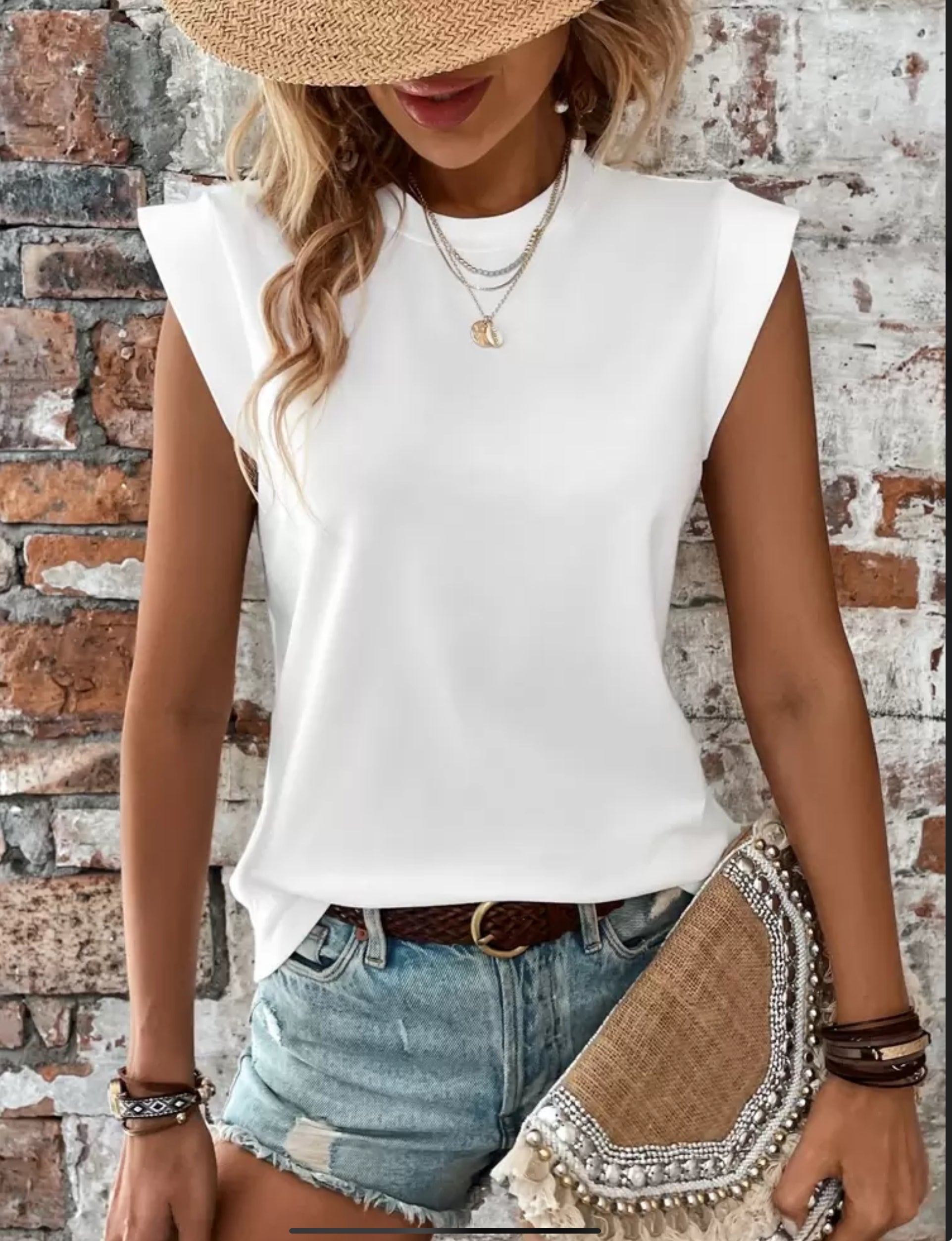 Breezaya Solid Round Neck Top