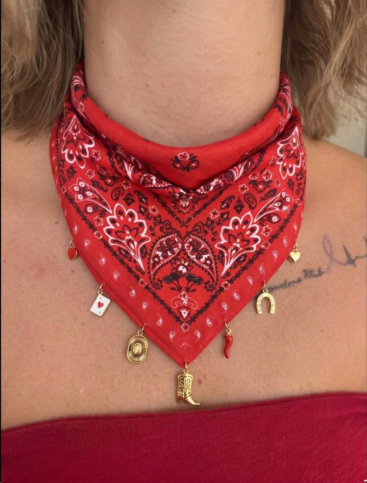 Western Fashion Paisley Print Scarf with Charms