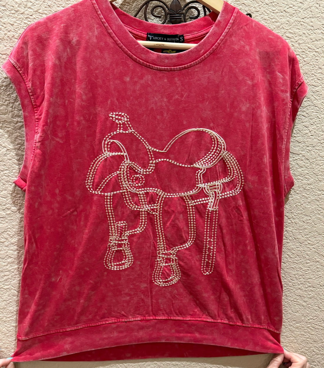 Mineral Wash Saddle Graphic Short Sleeve Top