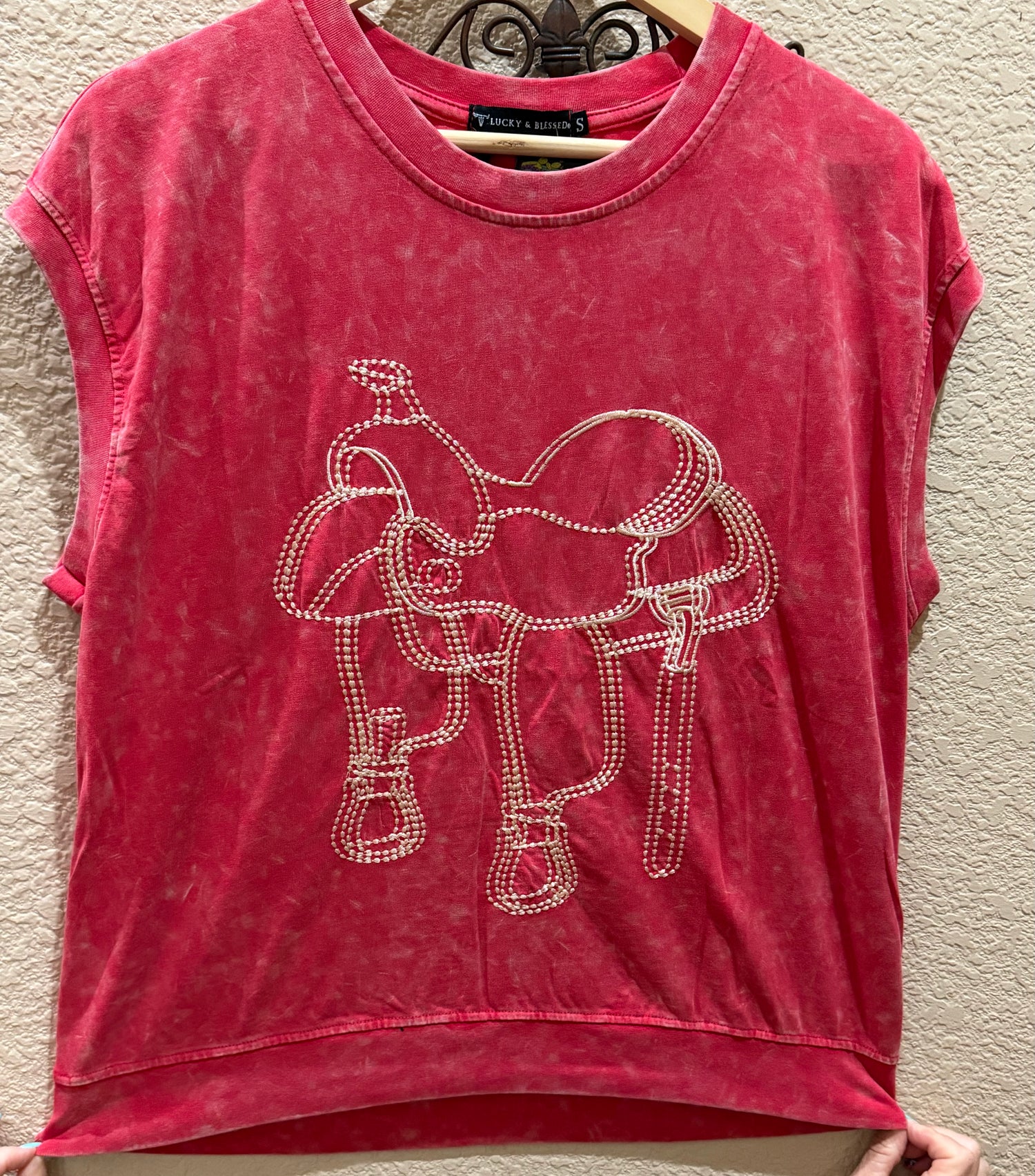 Mineral Wash Saddle Graphic Short Sleeve Top