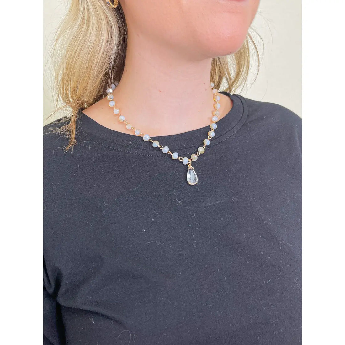 Glamour Day Beaded Chain with Clear Teardrop Stone