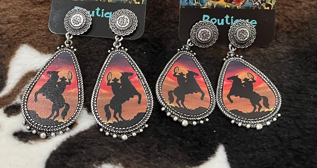 collective view- Western Style Cowboy &amp; Horse Sunset Silhouette, Teardrop Earrings